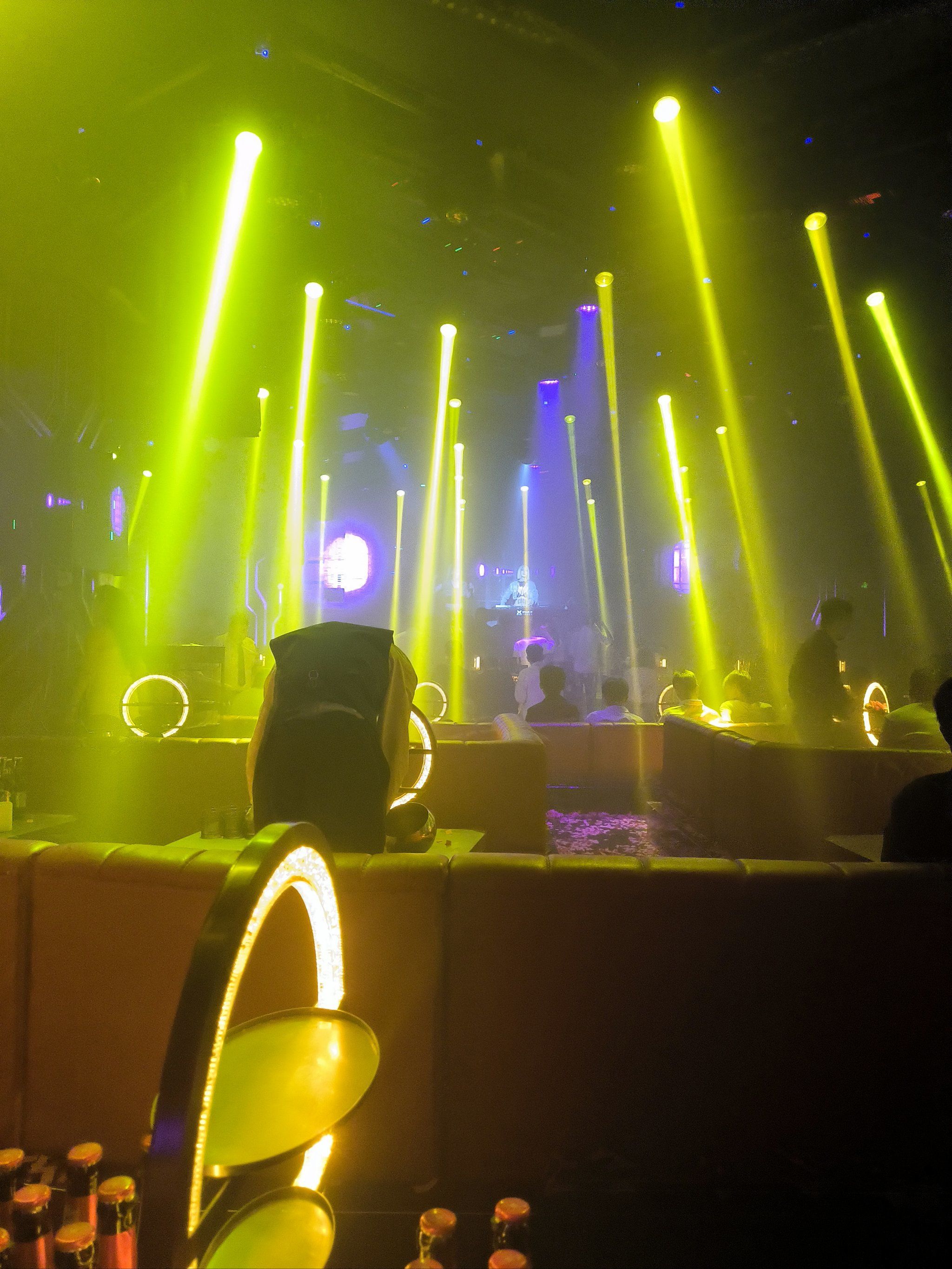 毕节商务ktv解释-织金县ktv预定